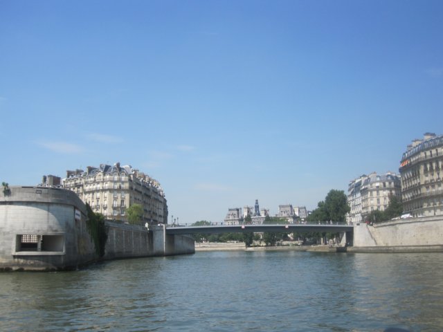 pseinengennemparis.jpg