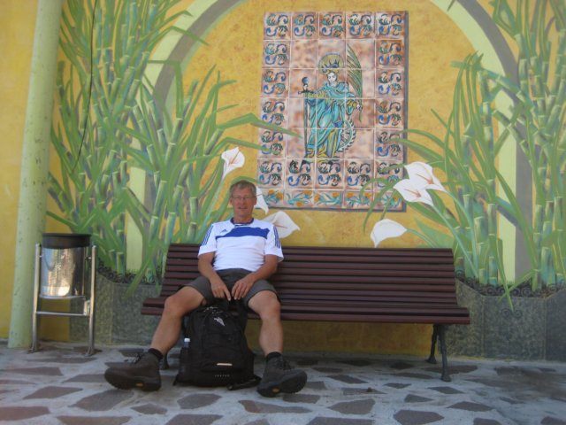perholderpause.jpg